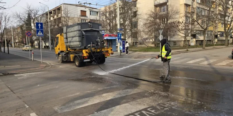 Мият ключови улици в Стара Загора на 29 април: вижте къде минават машините