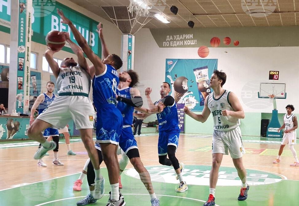 Рилски спортист продължава напред след успех над Берое