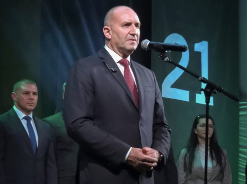 Румен Радев в Плевен: Големите играчи защитават интересите си &ndash; време е и България да го направи