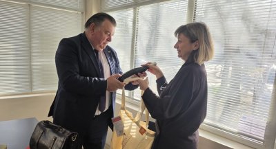 Посланикът на Молдова в Стара Загора: разговор за вино, самардала и водородни инвестиции