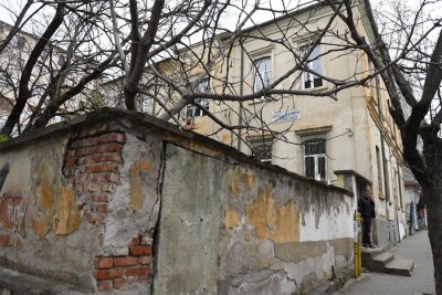 С първа копка започна обновяването на езиковата школа в Стара Загора