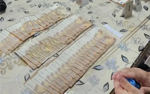 Удар срещу купения вот: близо 9000 евро и списъци с имена иззети в Стара Загора и Кюстендил