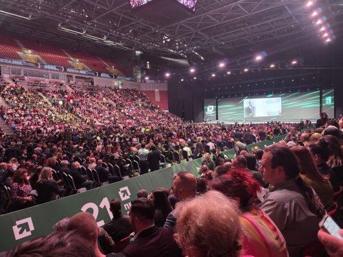 НА ЖИВО: &bdquo;Прогресивна България&ldquo; провежда финално събитие на кампанията си в София (СНИМКИ)