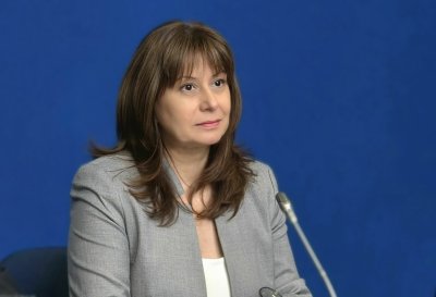 Омбудсманът събира държавата, регулаторите и енергийните дружества в търсене на спешни решения срещу високите цени на ток