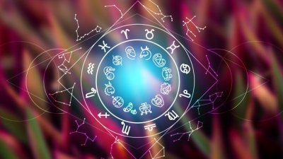 Дневен хороскоп за 8 март 2026: Ден на щастие, любов и нови възможности