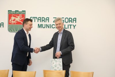 Посланикът на Дания Н. Пр. Флеминг Стендер посети Стара Загора и обсъди зелена енергия, туризъм и инвестиции (СНИМКИ)