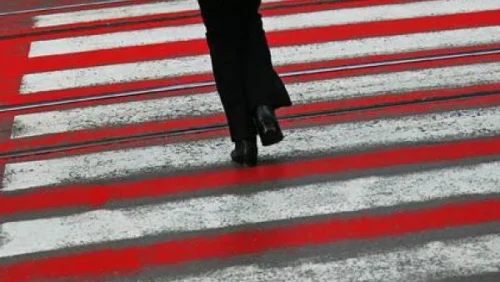 Удар на пешеходна пътека в Стара Загора: 59-годишен мъж е в болница, шофьорът е на 18