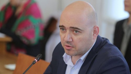 Илин Димитров от "Прогресивна България" отрече сливане на туризма с културата