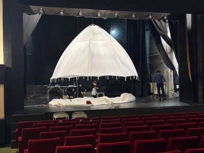 Кукленият театър в Стара Загора търси 3 екипа за &bdquo;Словото vs. Тишината&ldquo;: срокът е 1 юни 2026