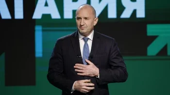 "Алфа Рисърч": &bdquo;Прогресивна България&ldquo; излита напред, ГЕРБ изостава (ГРАФИКИ)