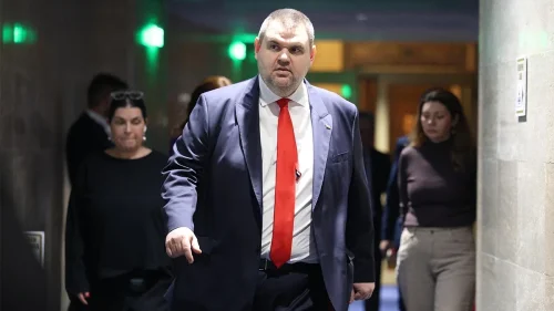 Сметната палата започва проверка на Делян Пеевски за недекларираните чартърни полети до Дубай
