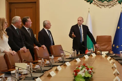 Москва към България: Русия отчита промяна при кабинета &bdquo;Радев&ldquo;