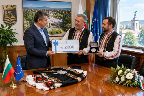 Кметът на Павел баня подкрепи „Детелини“ с ваучер 2000 евро