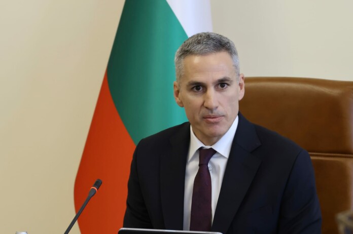 Правителството със спешна помощ заради скъпите горива