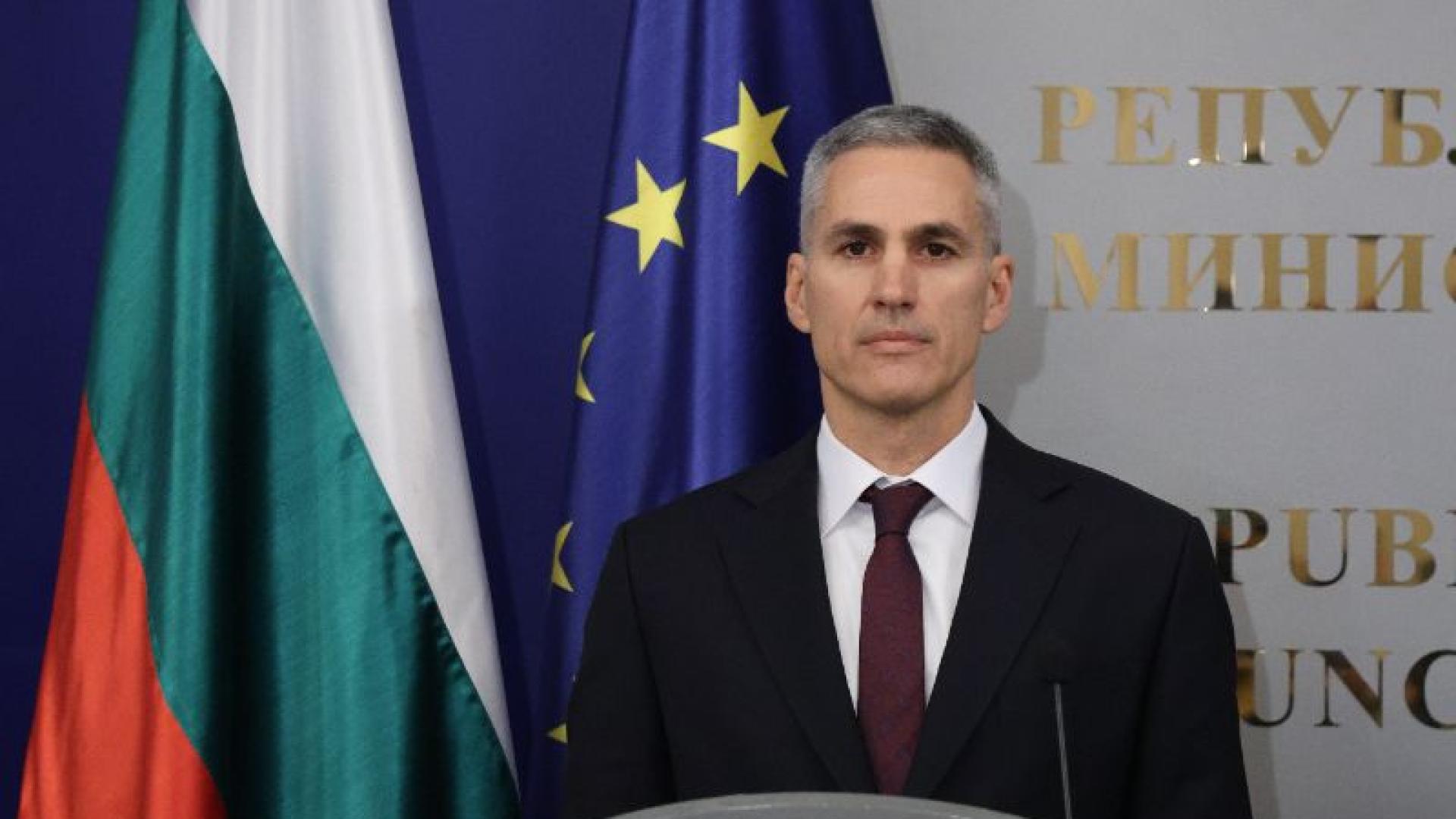 Гюров: България не участва в операции срещу Иран