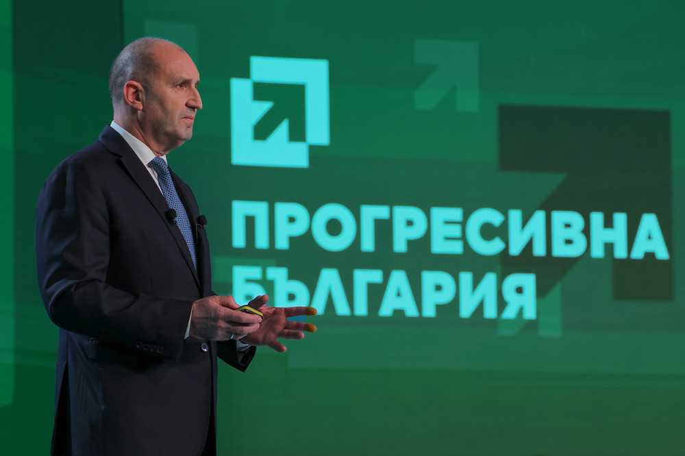 "Маркет линкс": &bdquo;Прогресивна България&ldquo; води с 30,8%