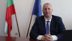 Областният управител на Стара Загора, Калоян Дамянов: Димовци е защитено, но пожарът остава сериозен