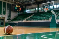 Берое Стара Загора разгроми Локомотив София с 77:48