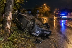 20-годишна шофьорка катастрофира в Шейново и се преобърна
