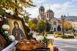 Близо 3000 души в Стара Загора празнуват имен ден